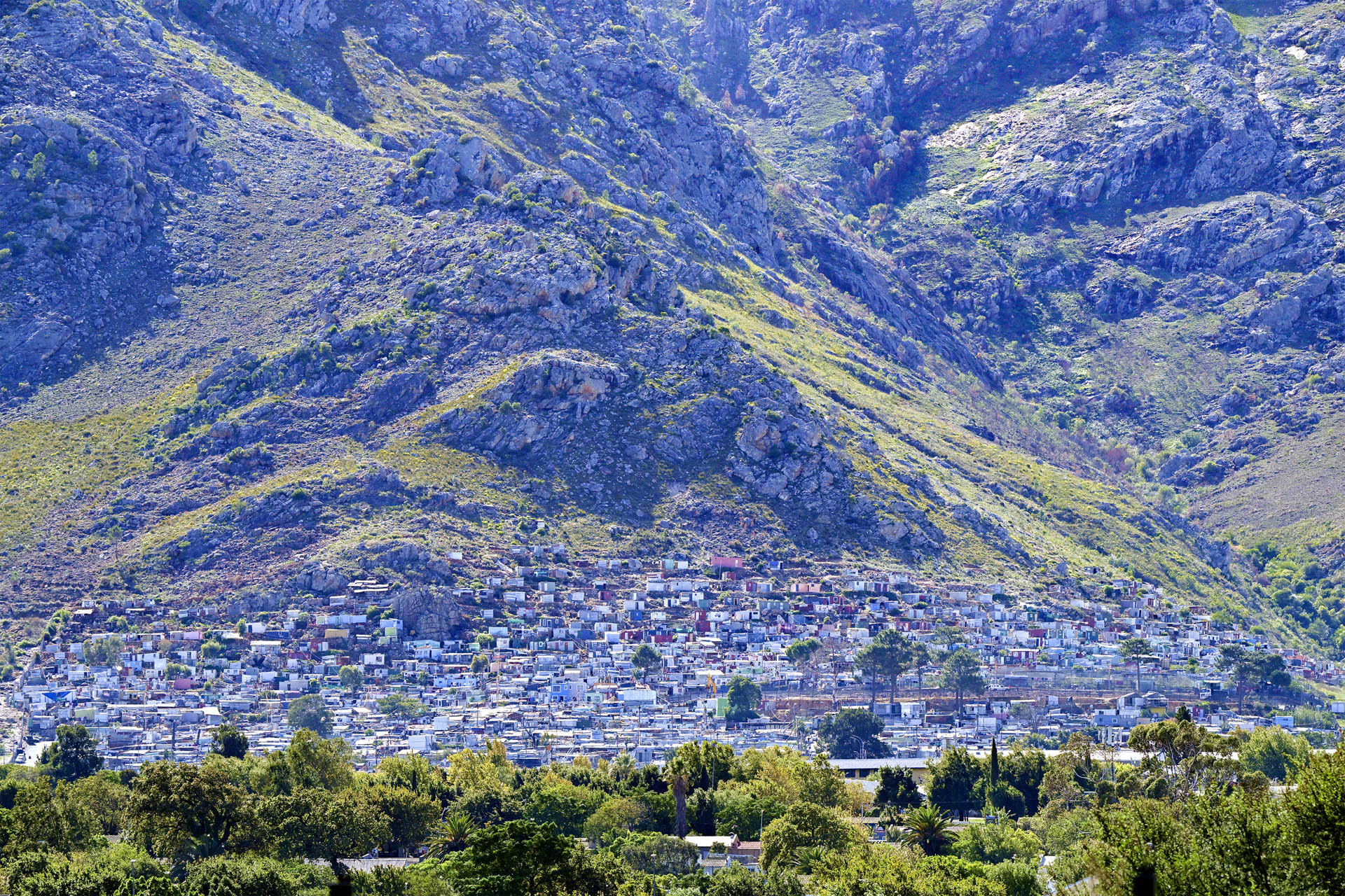 Langrug settlement beneath the mountains near Franschhoek, pictured in UCT’s Water Hub report